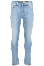 Evolve T00282