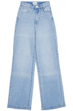 A 94 High & Wide Gina