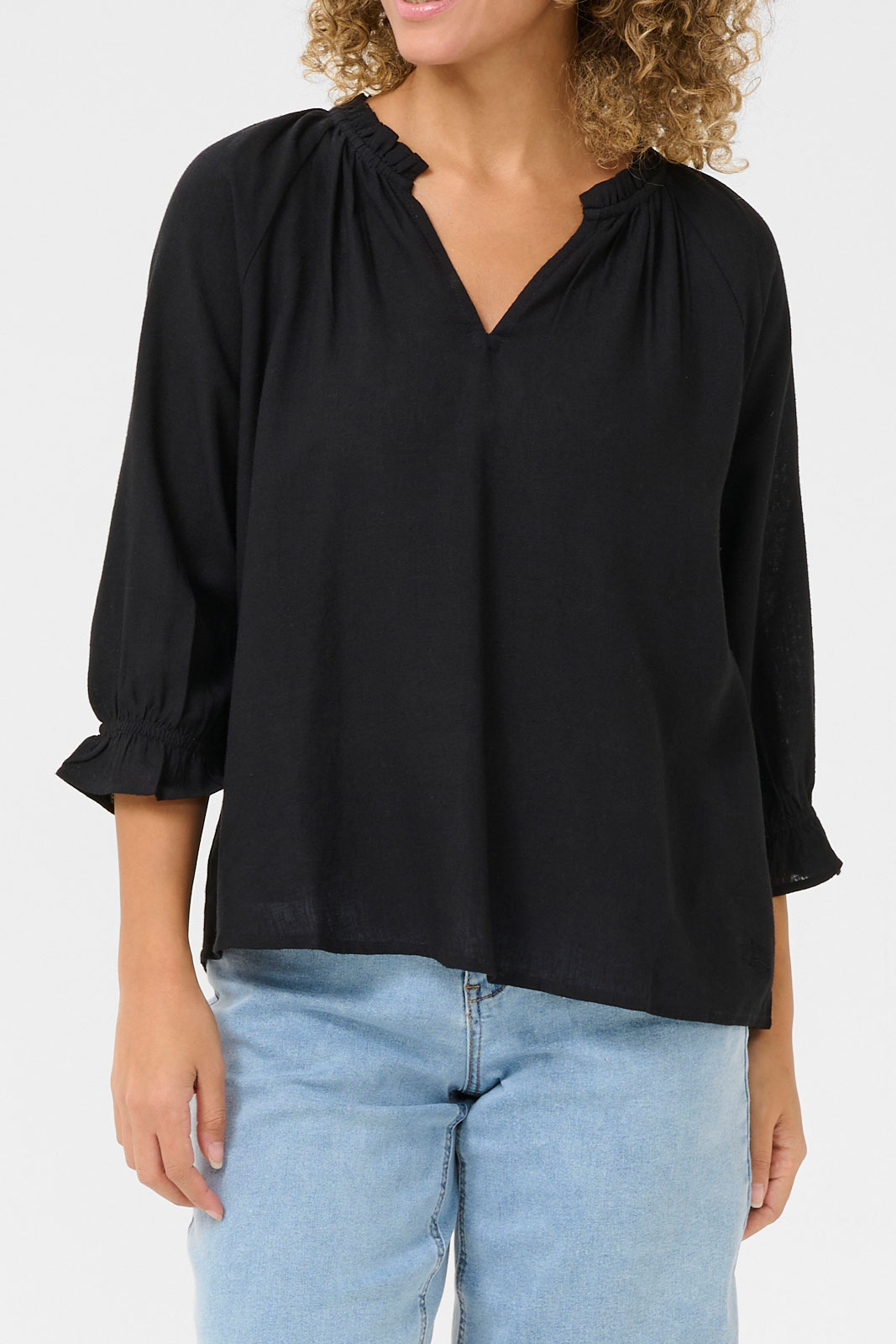 Crventa Blouse