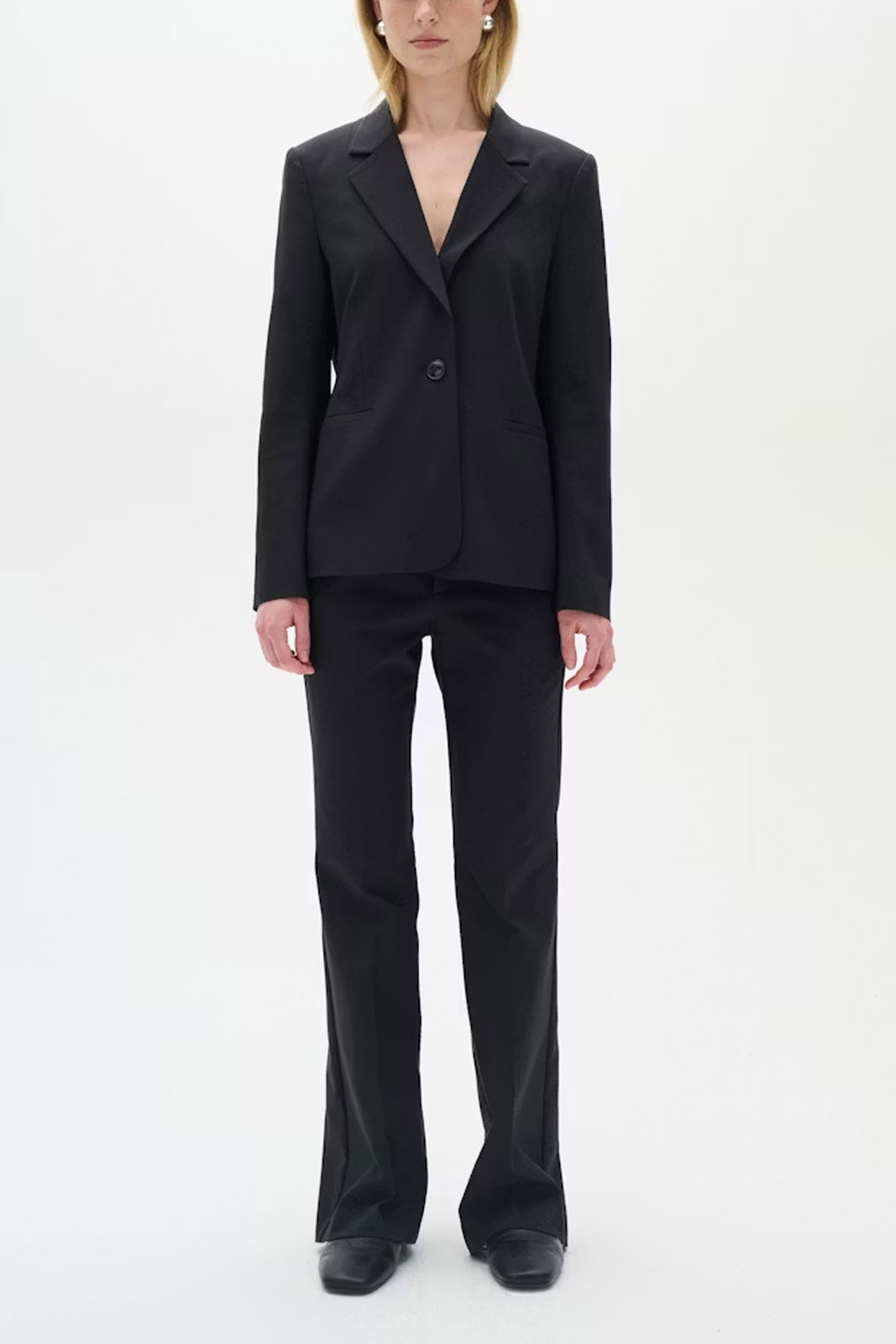 Zellaiw Classic Short Blazer