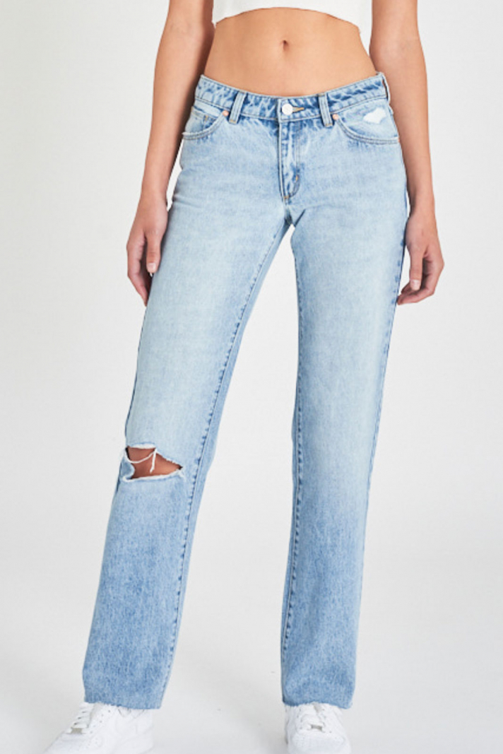 A 99 Low Straight Distressed Blue