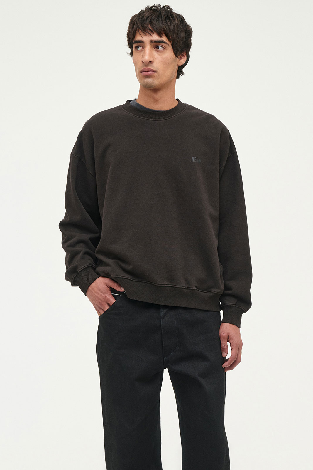 Neuw Wordmark Crew