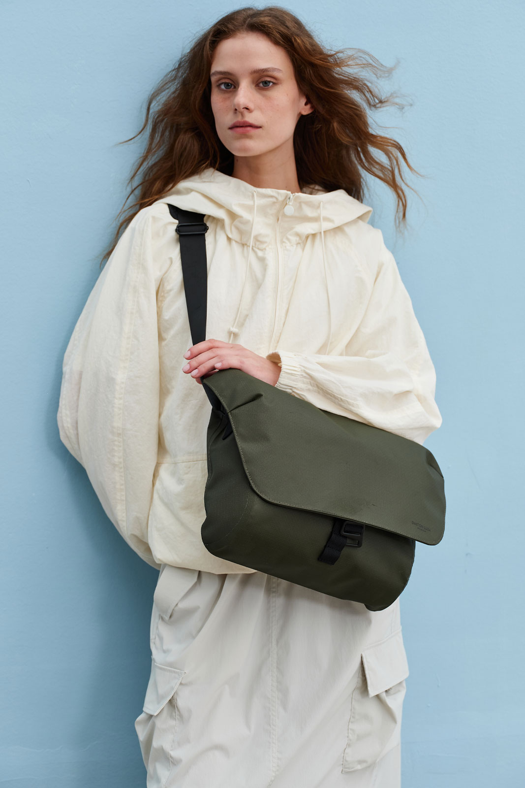Lightweight Duoseal Messenger 14
