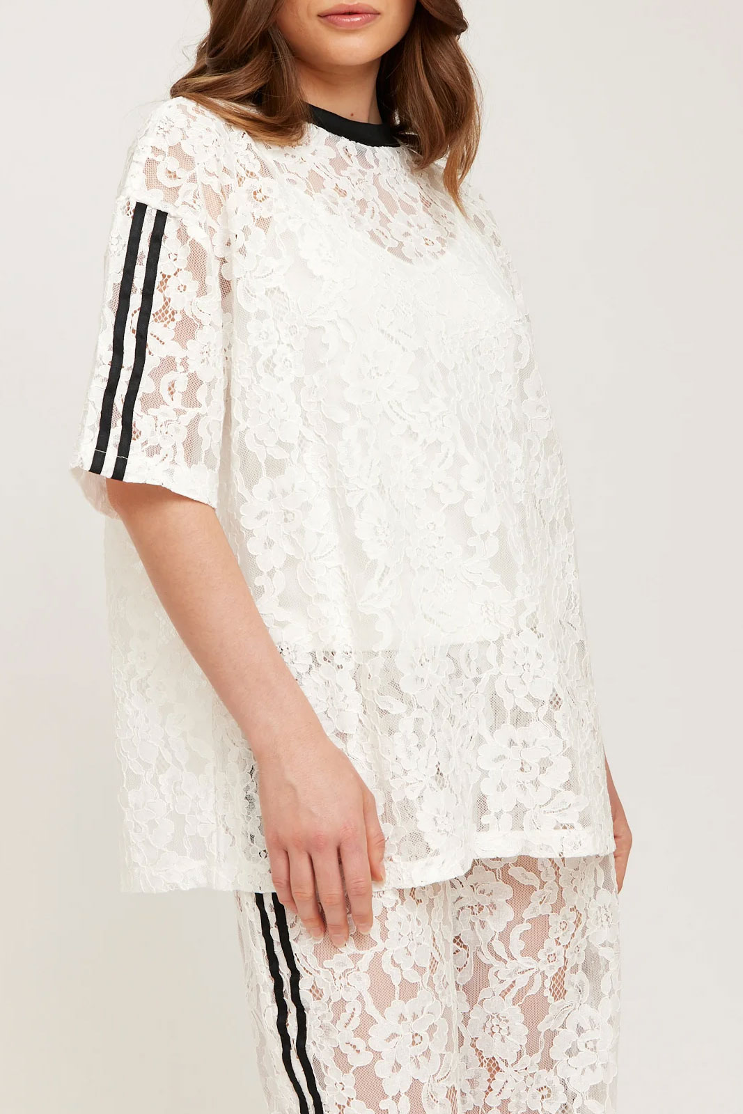 Judit Lace Tee